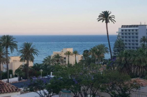 Apartamento junto al mar en Puerto Marina